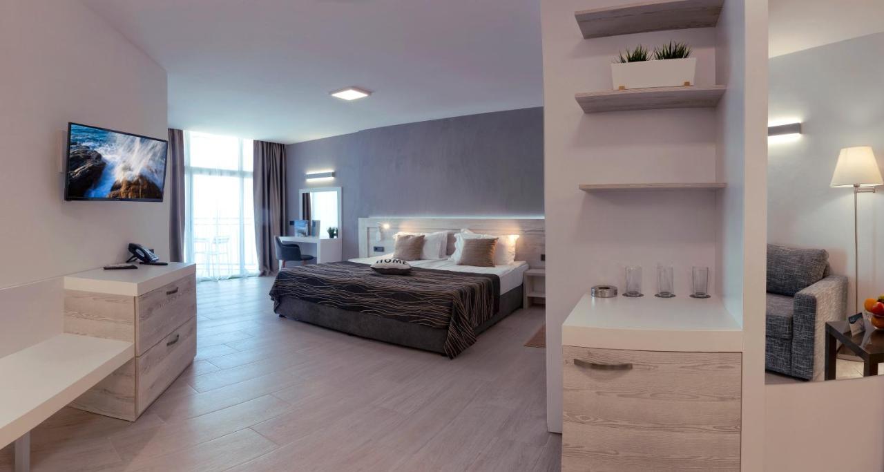 Luna Beach Hotel Golden Sands Ngoại thất bức ảnh
