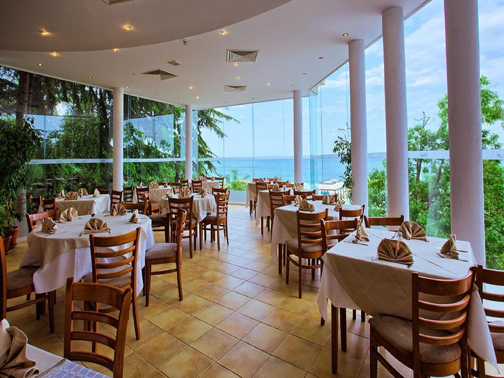 Luna Beach Hotel Golden Sands Ngoại thất bức ảnh