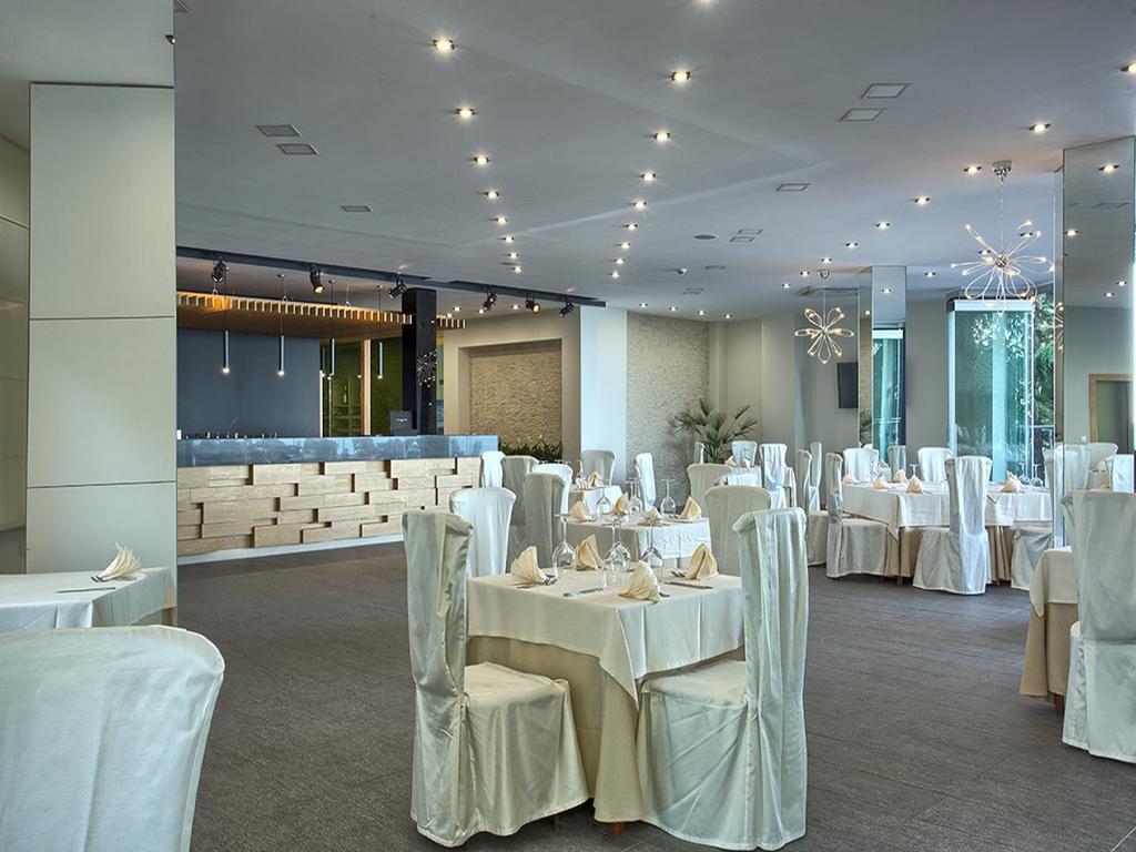 Luna Beach Hotel Golden Sands Ngoại thất bức ảnh