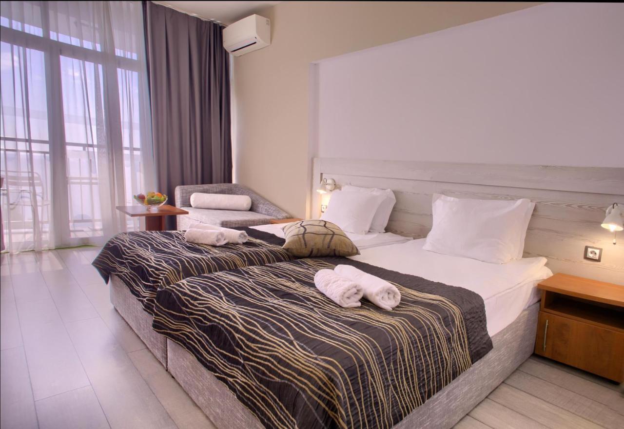Luna Beach Hotel Golden Sands Ngoại thất bức ảnh