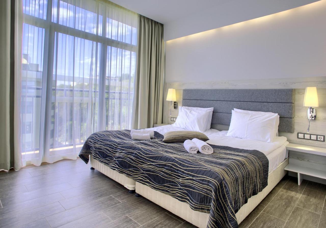 Luna Beach Hotel Golden Sands Ngoại thất bức ảnh